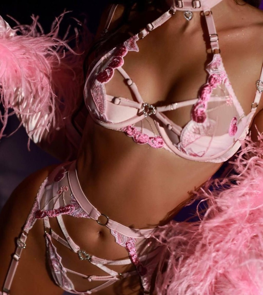 Индивидуалка Владлена фото № 2 в городе Апшеронск